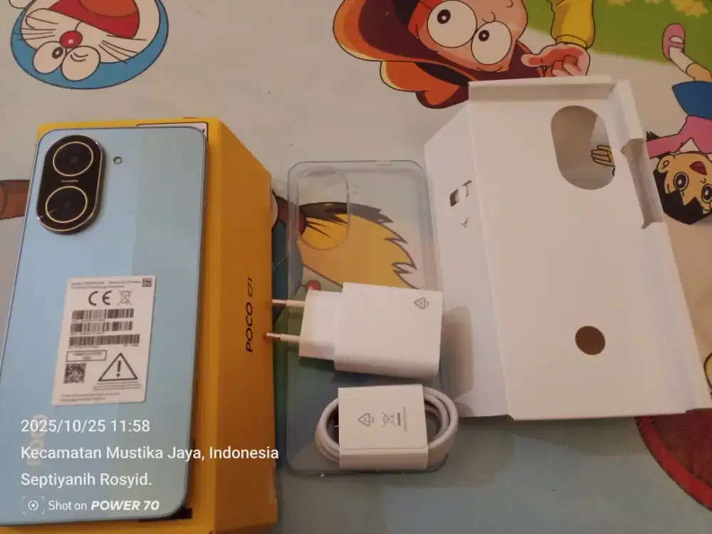 Di jual  hp Poco c71