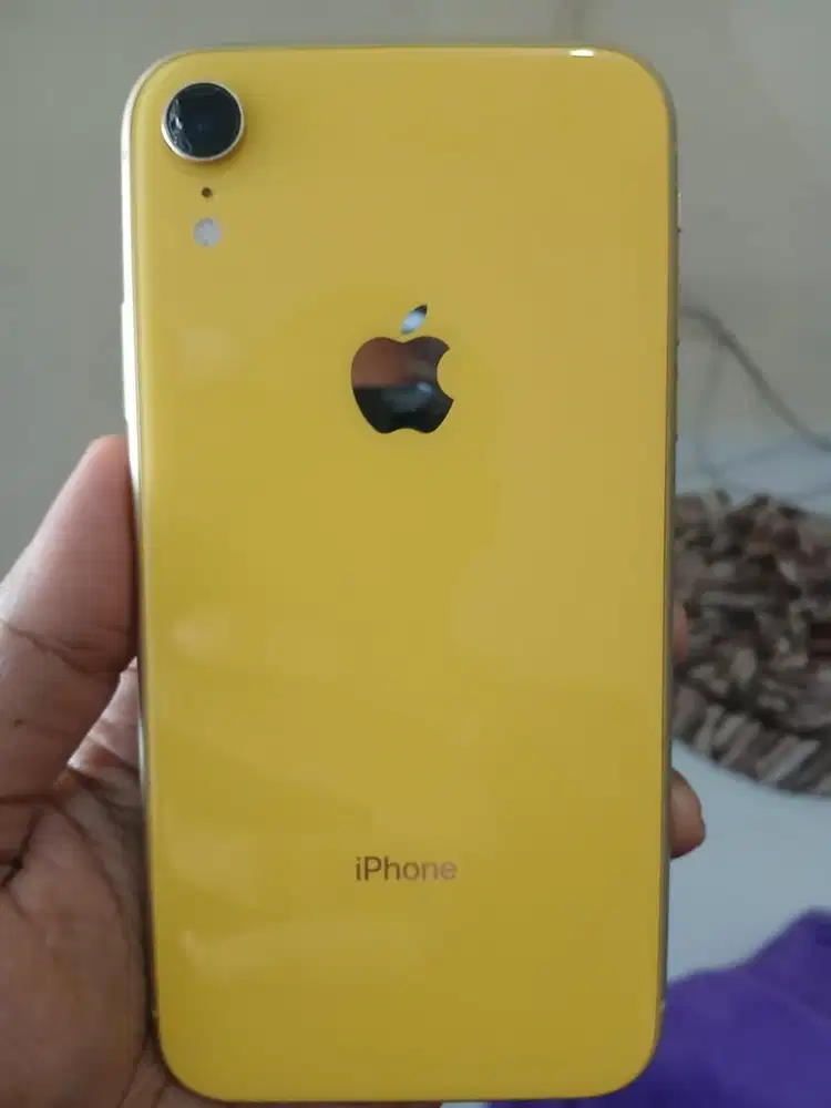Iphone XR Yellow Inter 64GB