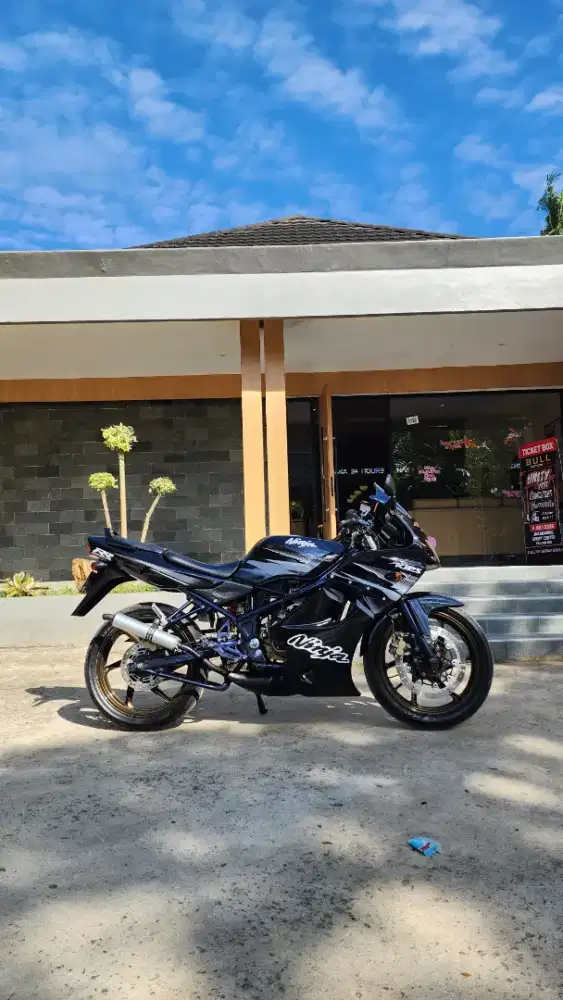 Kawasaki Ninja RR Old