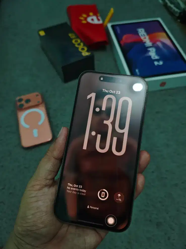 iPhone 15 pro 128GB Natural Titanium