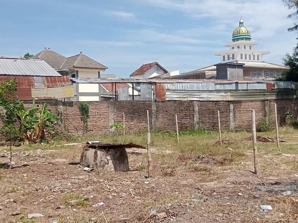 TANAH PONOROGO KOTA TIMUR STADION