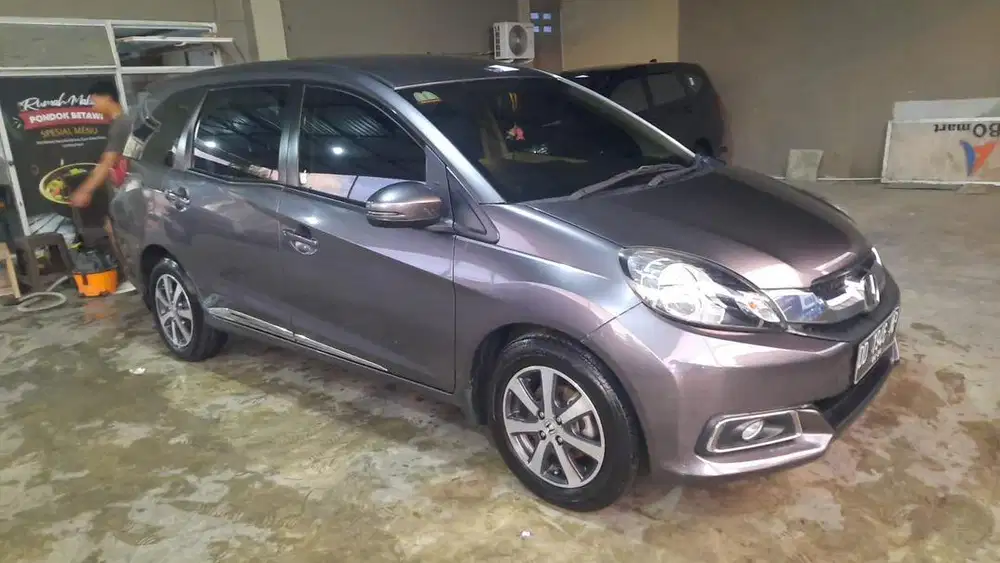 Dijual Mobil honda mobilio 2016
