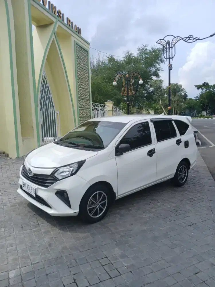 Daihatsu Sigra D 2023