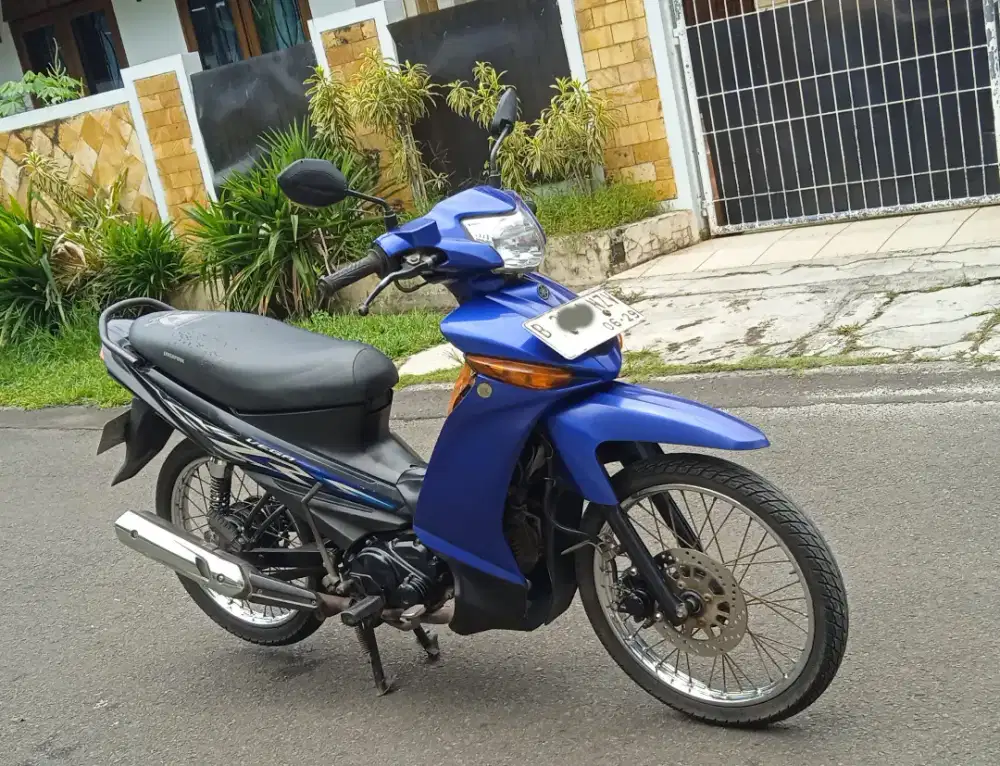 vega zr sangat terawat baik