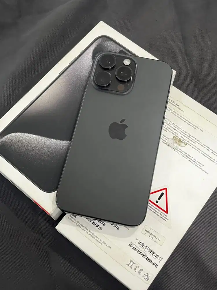 Iphone 15 promax 256Gb iBox resmi hB 83% lengkap mulus nomin