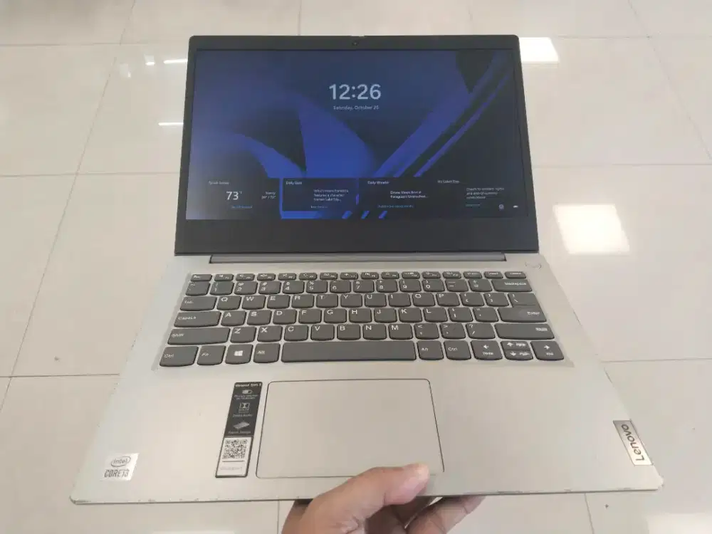 Dijual laptop Lenovo ideapad slim 3 intel i3 gen 10 ram 8GB SSD 256GB
