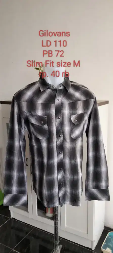 Kemeja brand M2