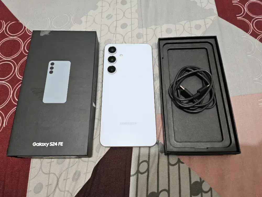 Samsung S24 FE Garansi ON 12/2025