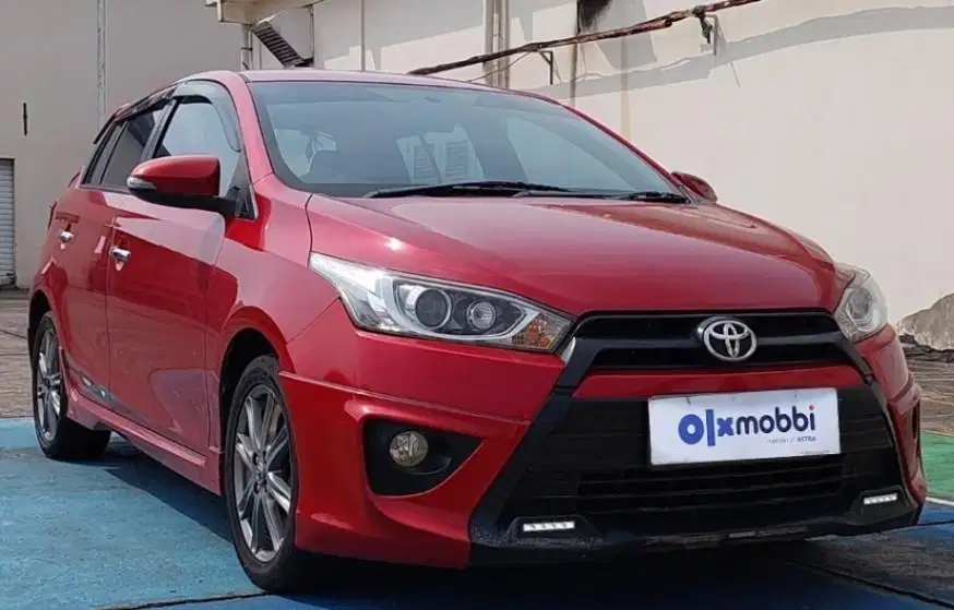 TDP 7,JT Toyota Yaris 1.5 S Bensin-MT Merah 2014