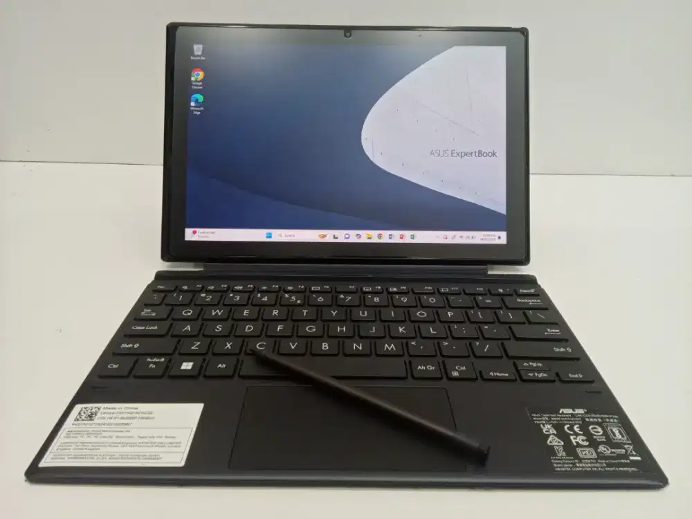 ASUS ExpertBook