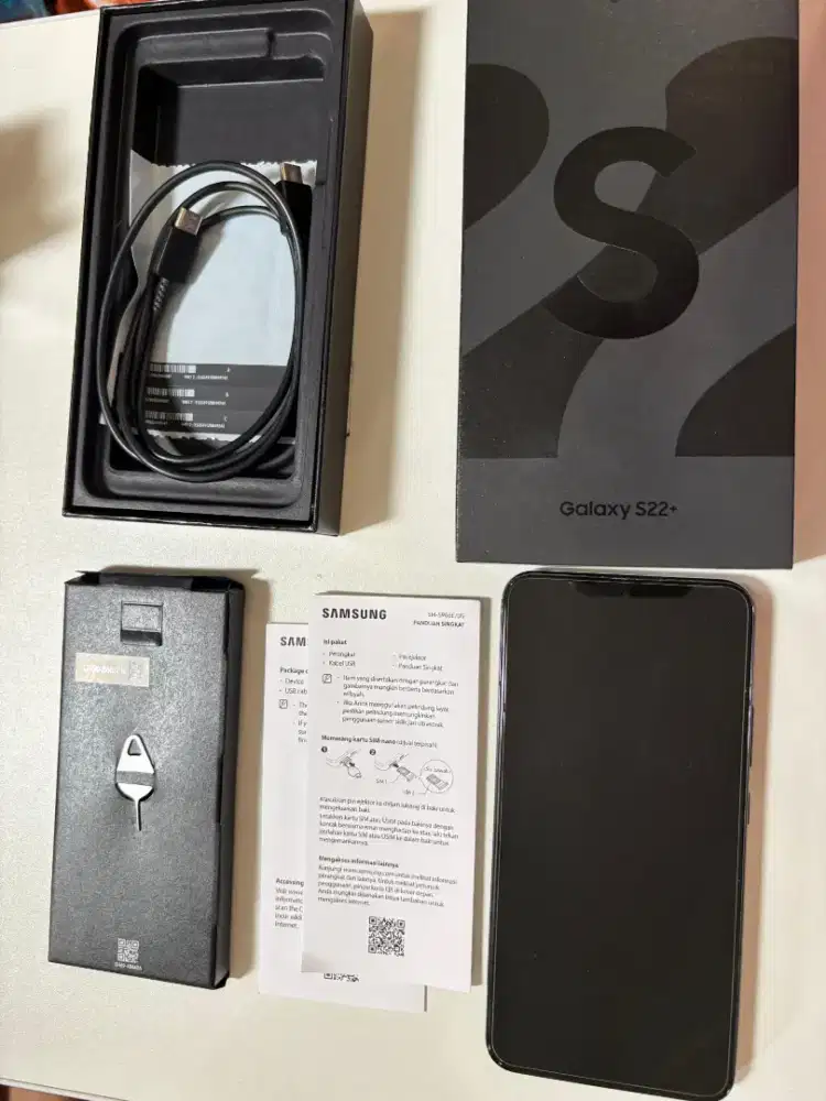 Samsung Galaxy S22+ 8/128GB