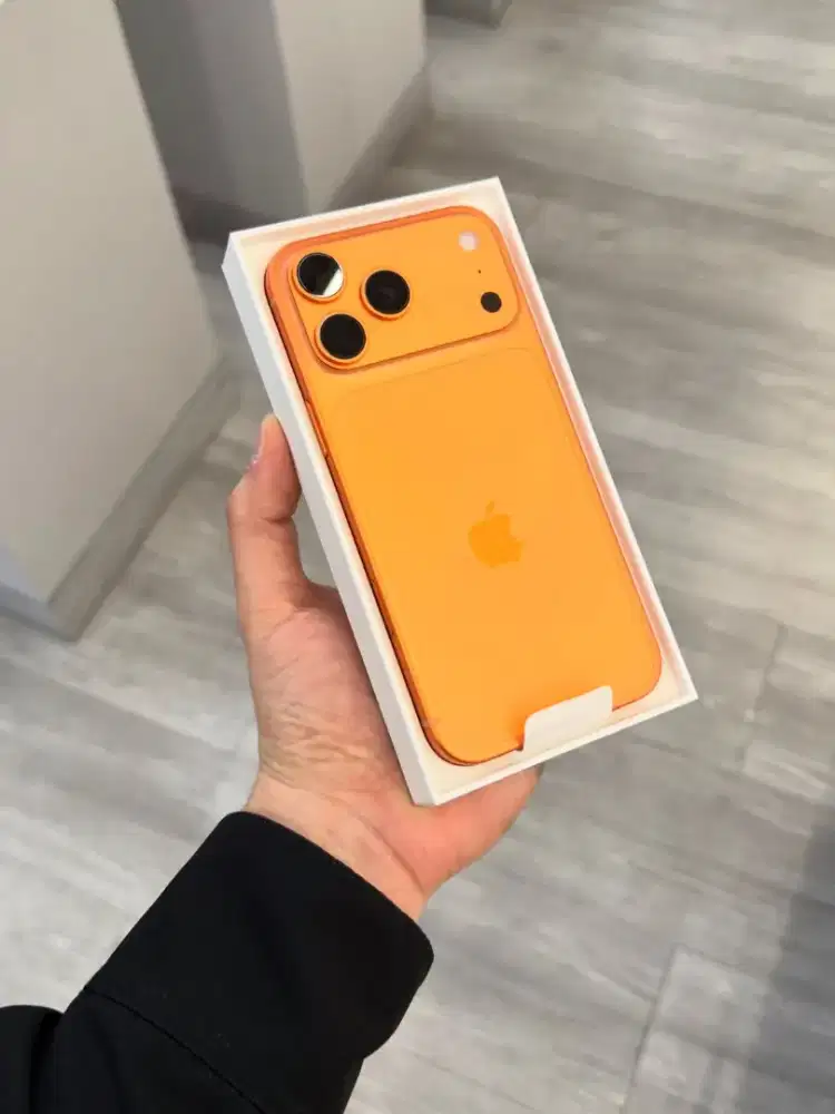 Kredit IPhone 17 Pro Max 256 IBox