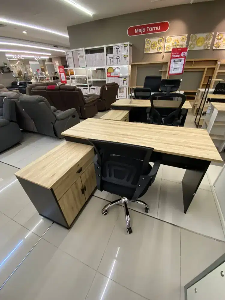 Meja Kantor L Evan