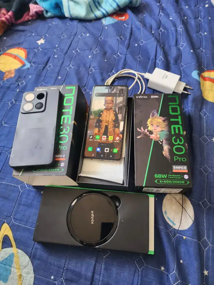 Infinix note30pro 8/256 fullset