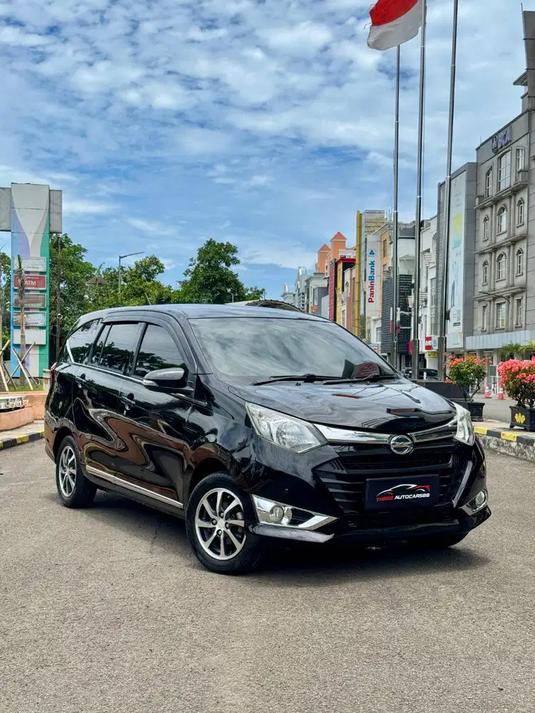 [DP 6 JUTA] Daihatsu Sigra R 2016 Automatic Low Km