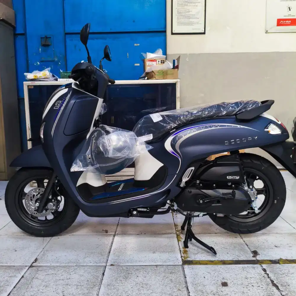 HONDA SCOOPY FASHION BIRU