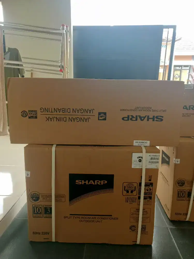 AC 1/2 PK Sharp Indoor dan Outdoor Baru