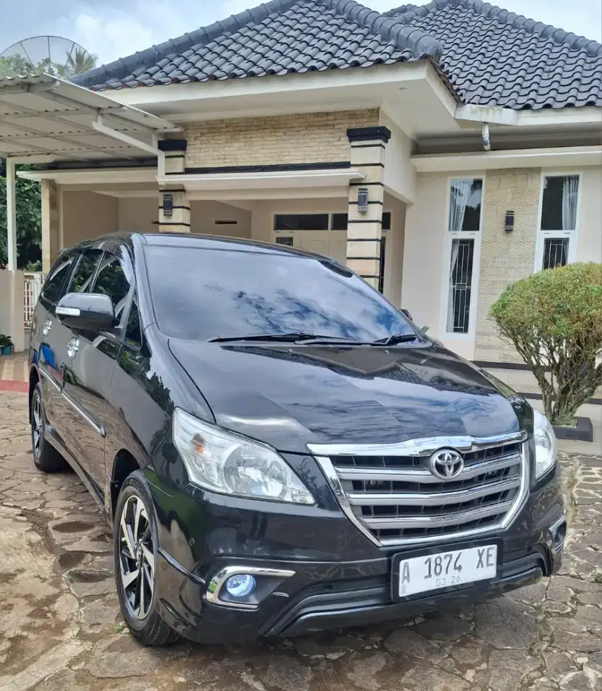 INNOVA 2.0 V 2014 MATIC