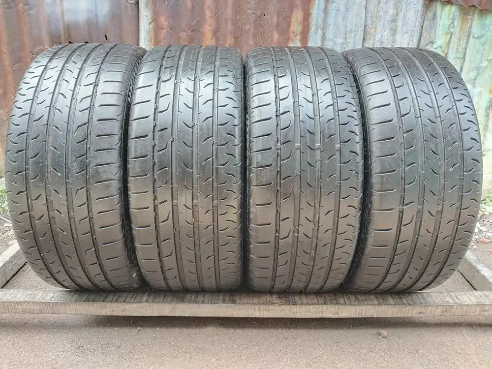 Ban bekas 225/45 R17 Continental Maxcontact MC6