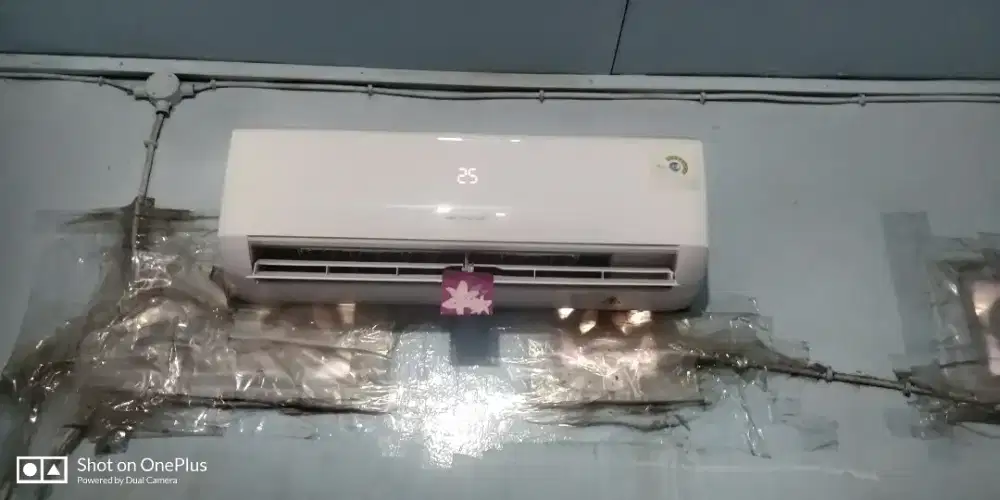 AC SHARP 3/4PK di jual masih bagus