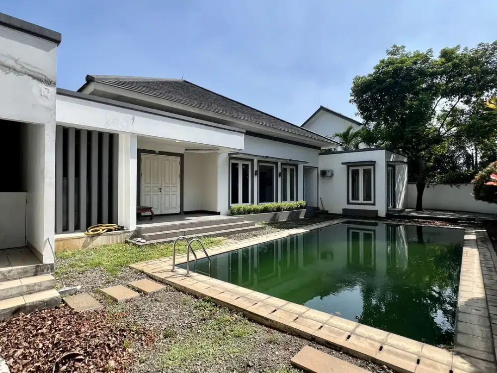 Rumah 1 lantai di Kemang, Jakarta Selatan