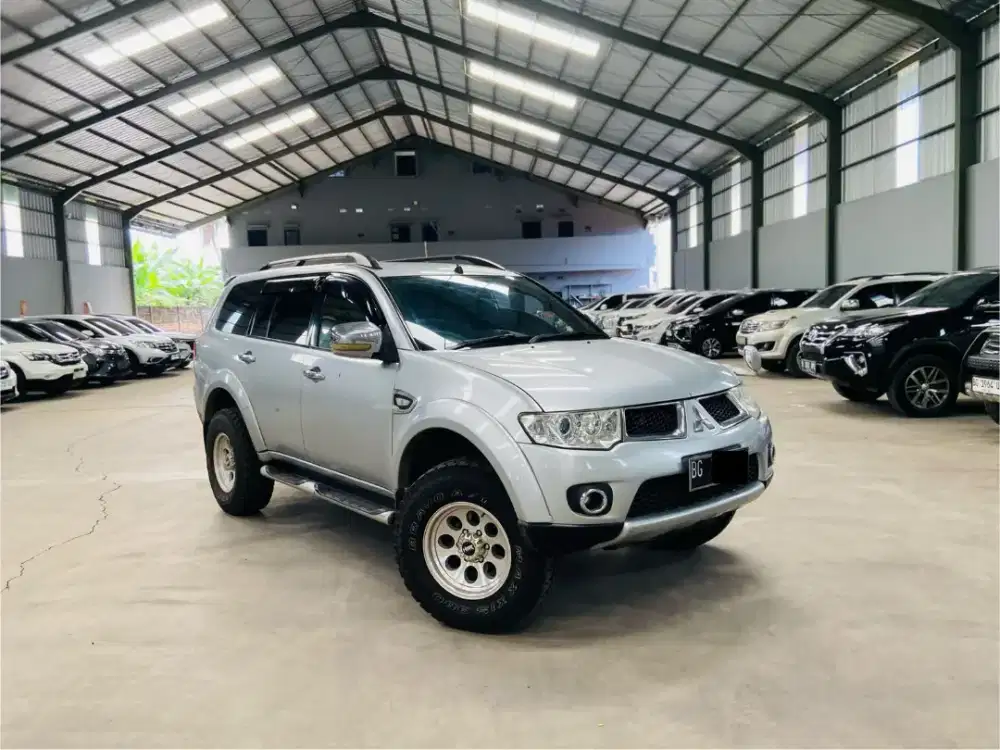 Mitsubishi Pajero Sport 4X4 GLX 2011 / 2012 MT Manual, Sangat terawat