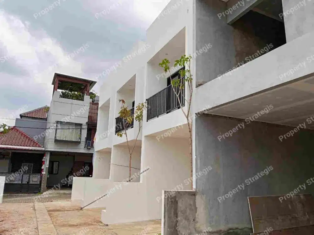Rumah townhouse strategis jakarta timur dekat tol stasiun ciracas
