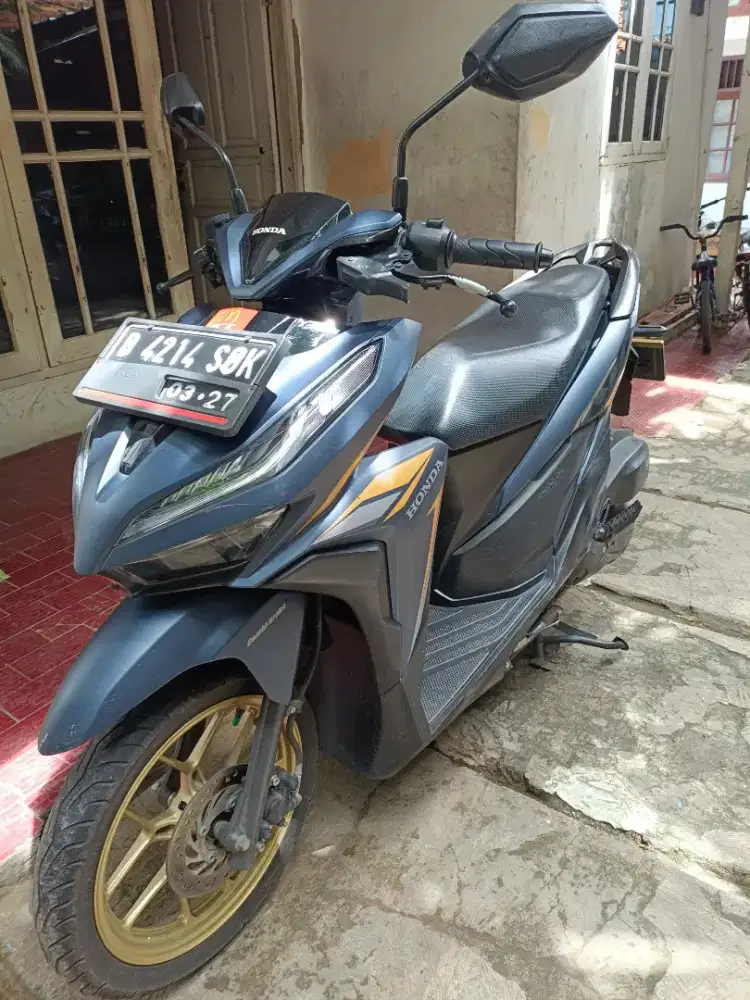 Dijual Honda Vario super Gress, lengkap,.