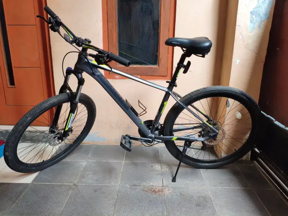 Sepeda MTB Rubick Invoker 27.5 (Bekas)