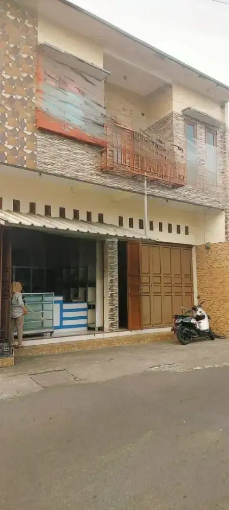 Di jual ruko strategis pinggir jalan jatiwaringin bekasi
