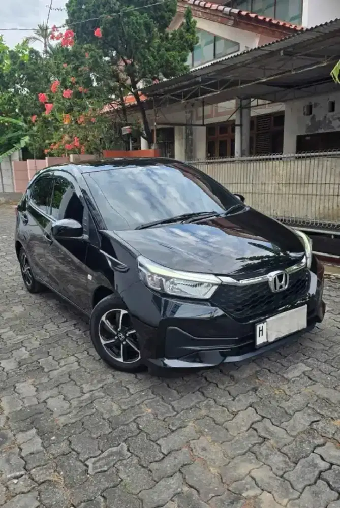 All New Brio E Automatic Like New