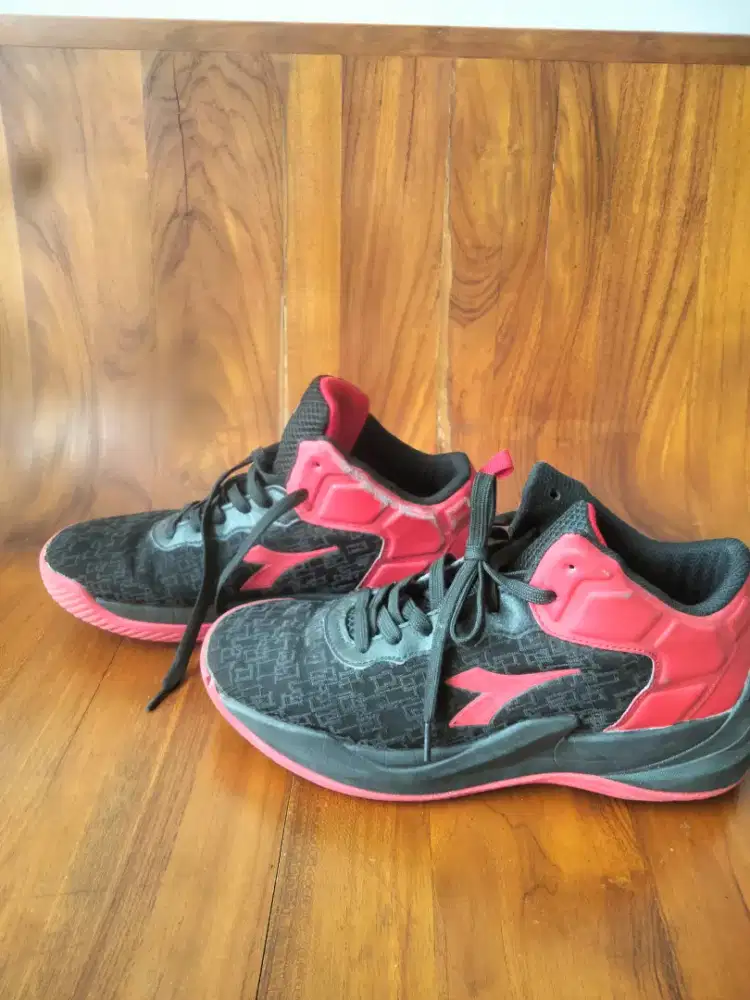 Sepatu pria sepatu olahraga pria no 41
