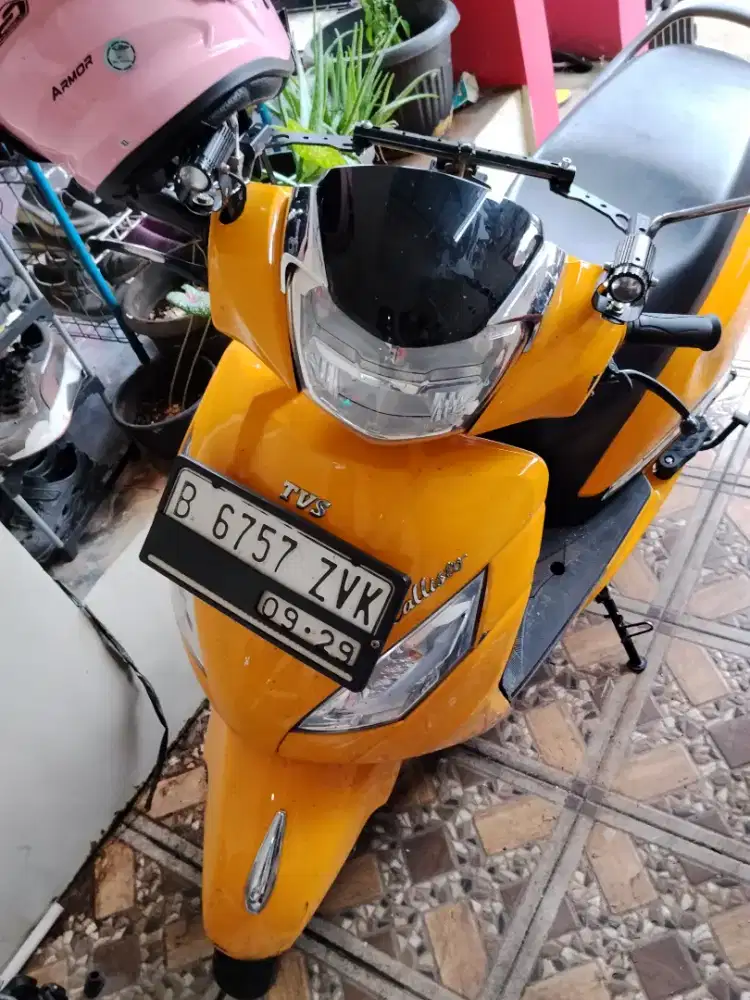 TVS Calisto 125 2024