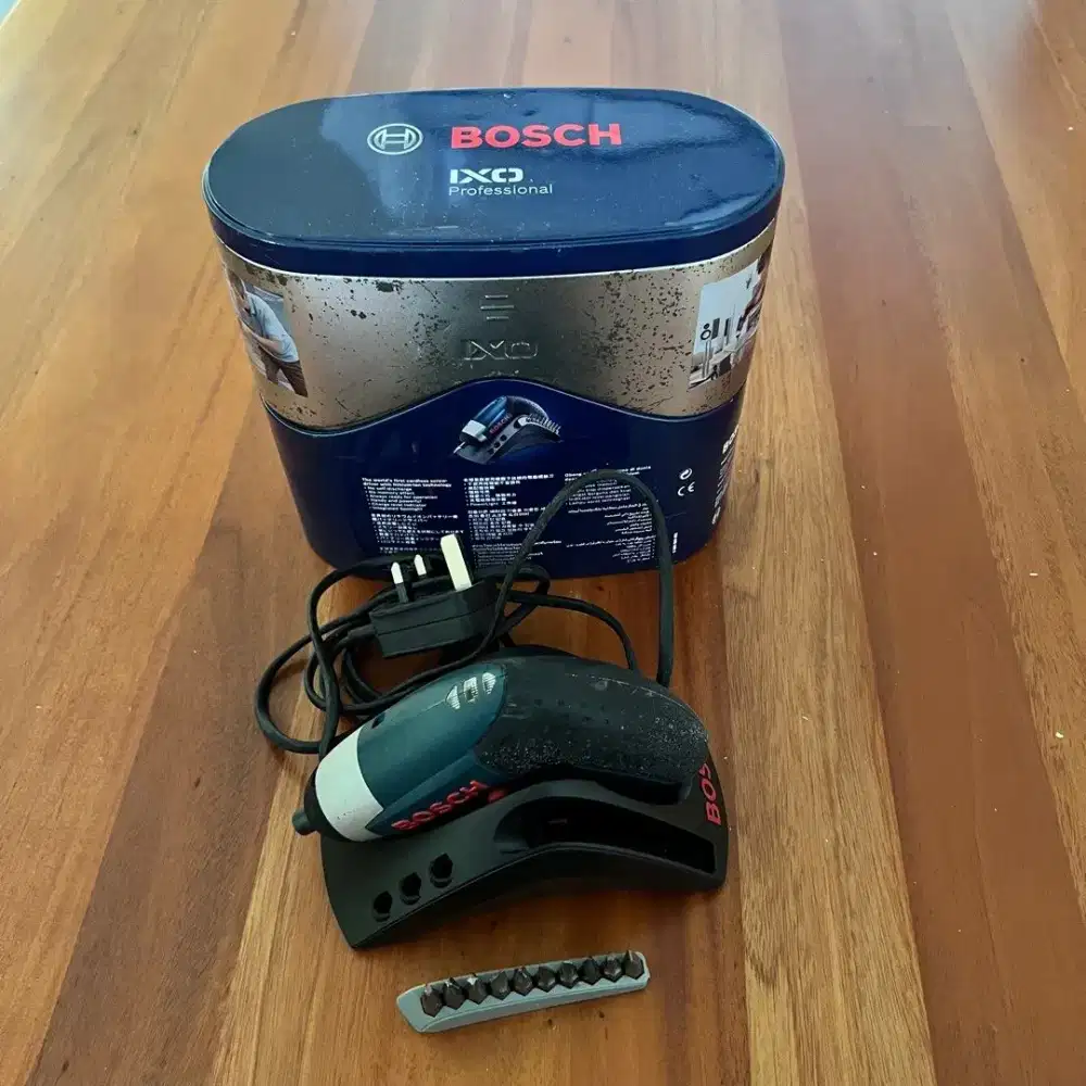 Bosch IXO Obeng Elektrik Screwdriver Cordless