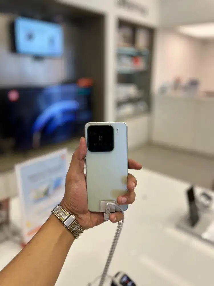 Xiaomi 15 Promo Menarik + Free Gift Menarik