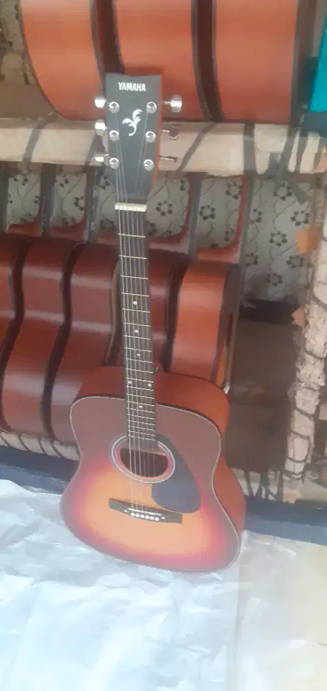GITAR YAMAHA F310