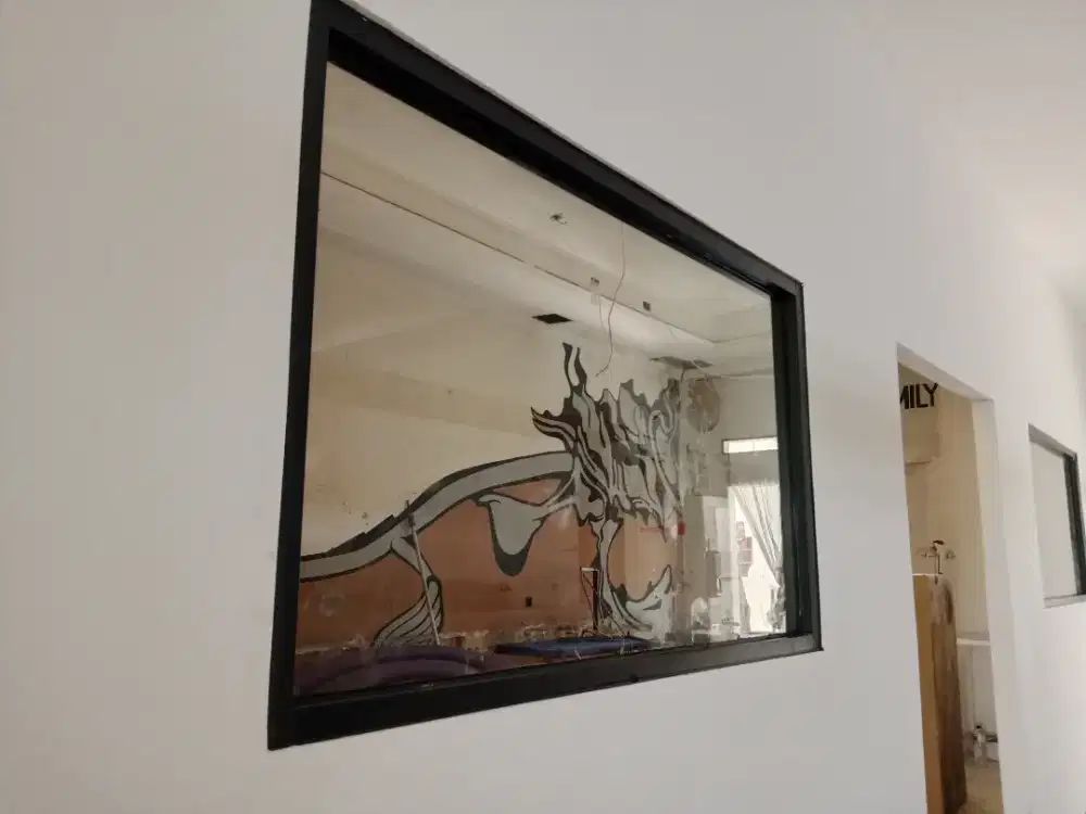 Kusen aluminium partisi aluminium pintu aluminium kaca