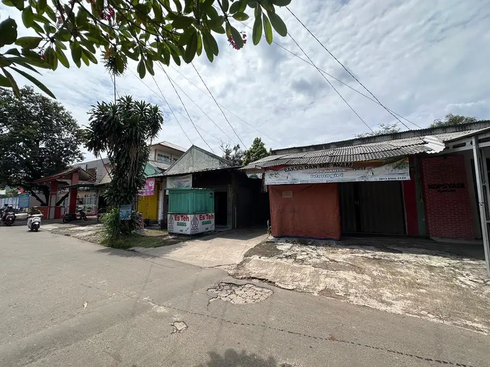Ruko Pinggir Jalan Strategis