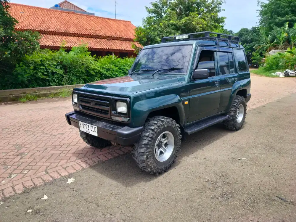 Daihatsu Feroza SE long bensin 4x2 th 94 PJK on