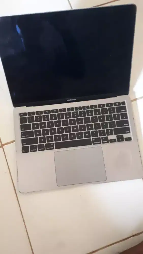 Jual lcd satu paket cassing macbook air retina a2179 2020