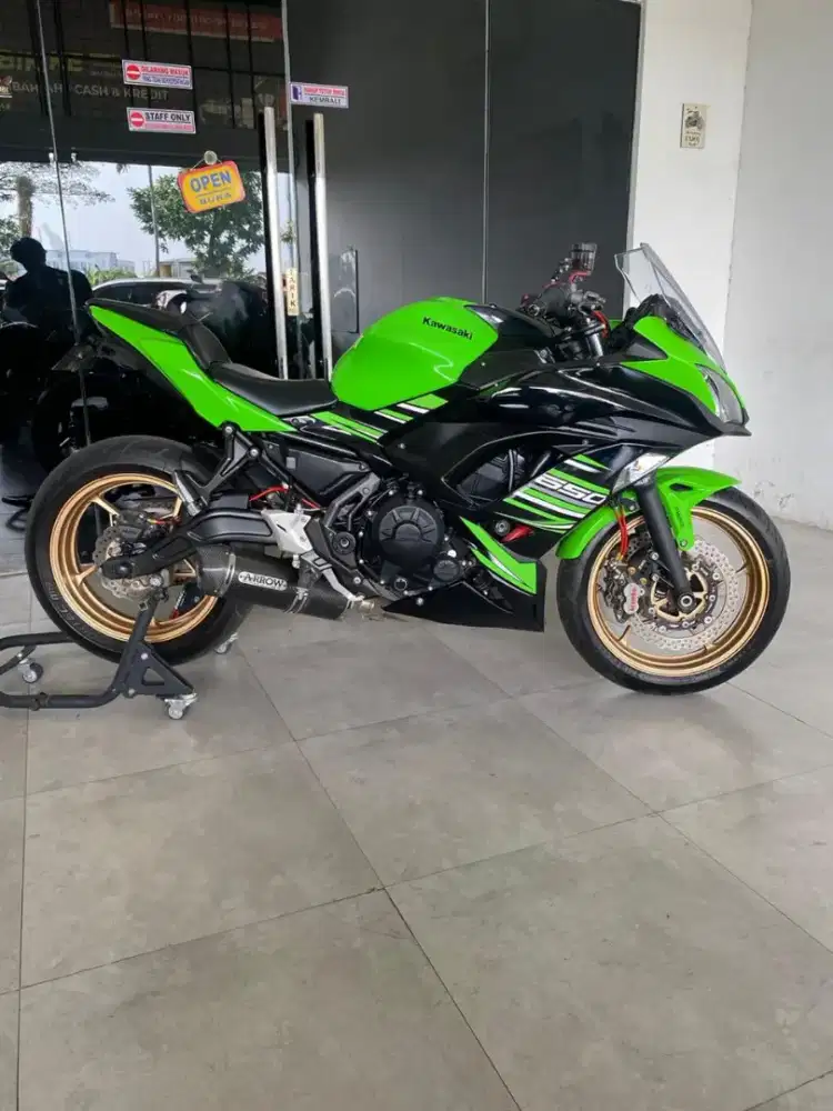 Kawasaki Ninja 650 KRT 2017