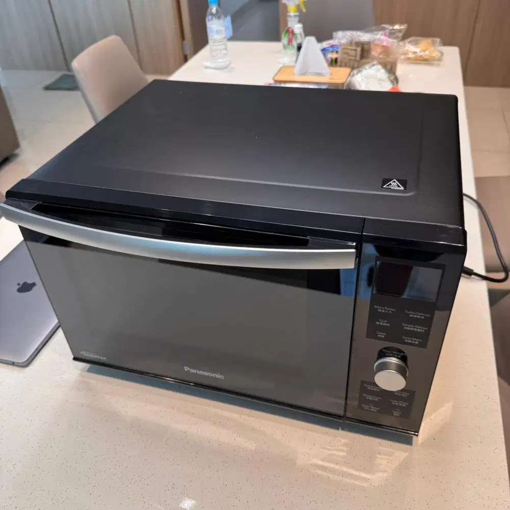 Microwave Panasonic MN-DF383B