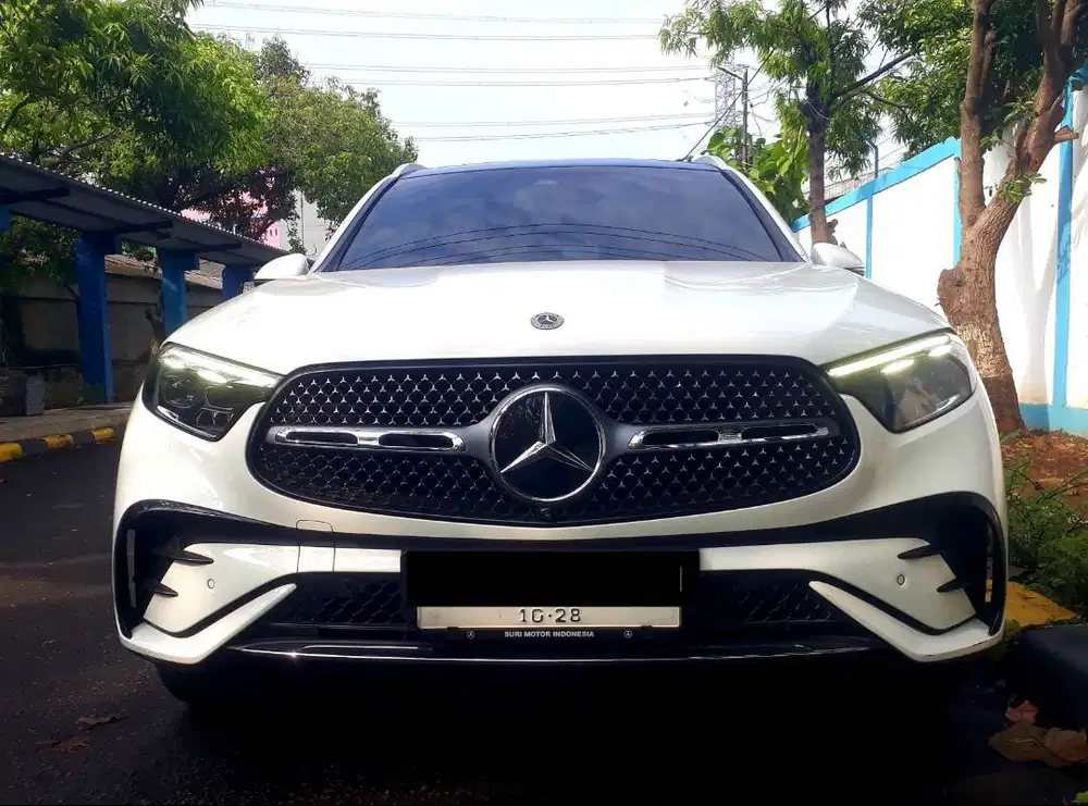 2023 MERCEDES BENZ MERCY GLC300 4MATIC AMG LINE WHITE AT (FULLORI)