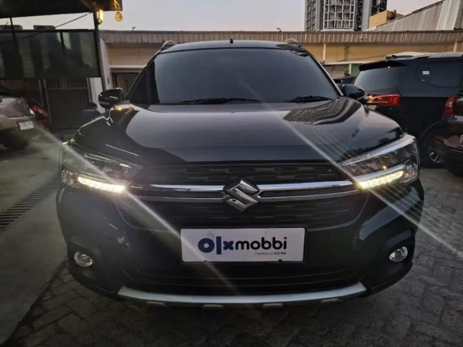 DP MURAH Suzuki XL7 1.5 Beta Bensin-MT 2022 Hitam CRKGB