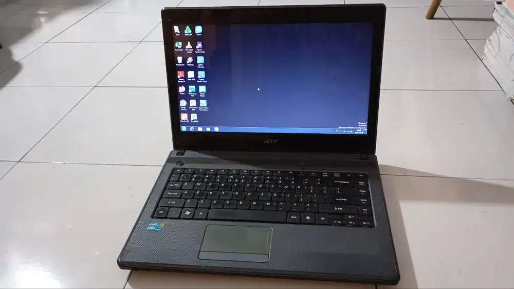 Dijual Laptop Acer 4739 i3