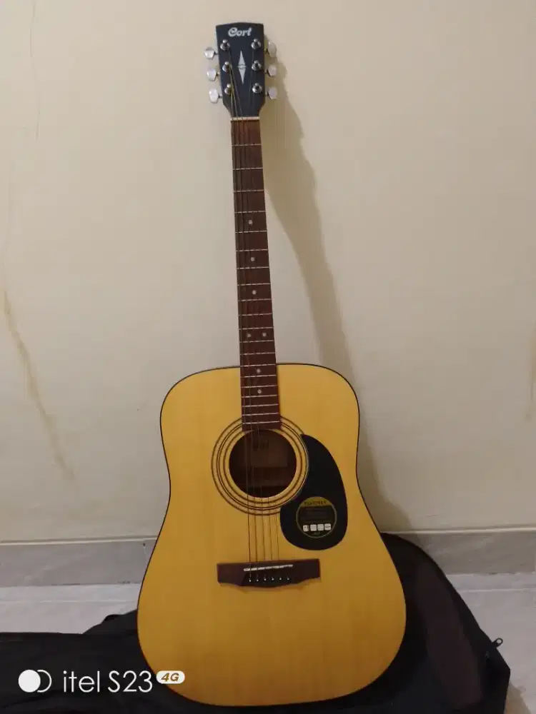 Gitar Cort Akustik Elektrik AD 810E