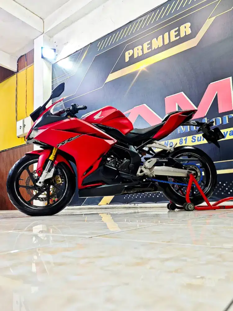 Honda CBR 250 RR ABS TH 2020 Anugerah motor rungkut dp 10jt an