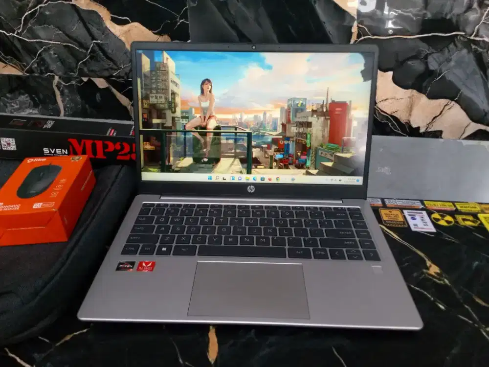 Laptop HP 245 G10 AMD RYZEN Radeo Graphics RAM 8 GB SSD 256 GB