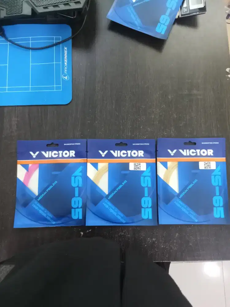 Senar raket badminton Victor VS 65