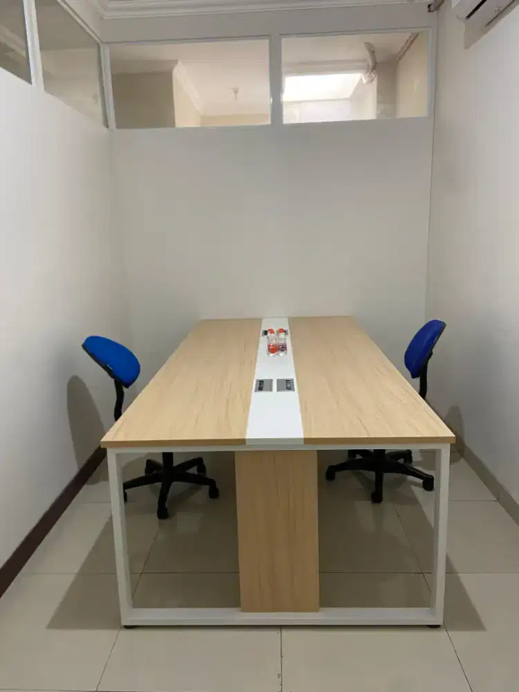 Meja Kerja (Meja Meeting)